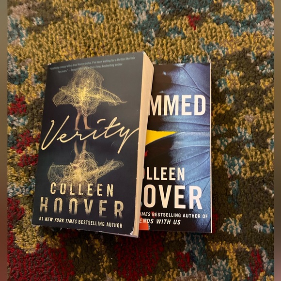 Two Colleen Hoover Books - Picture 6 of 6